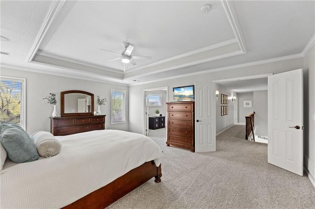 14501 Grandview Street, Overland Park, KS 66221