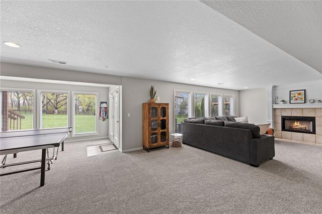 14501 Grandview Street, Overland Park, KS 66221
