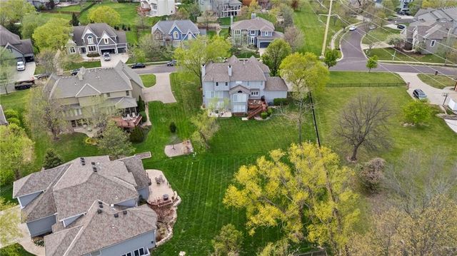14501 Grandview Street, Overland Park, KS 66221