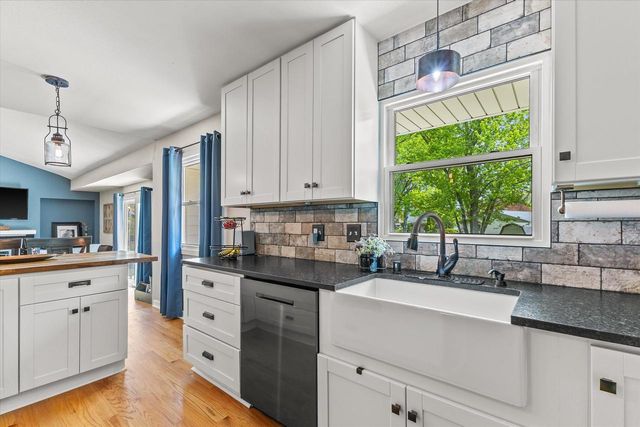 W163S7346 Bay Lane DRIVE, Muskego, WI 53150