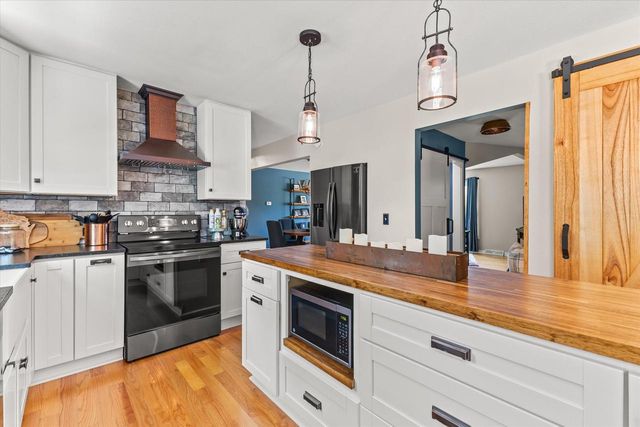 W163S7346 Bay Lane DRIVE, Muskego, WI 53150