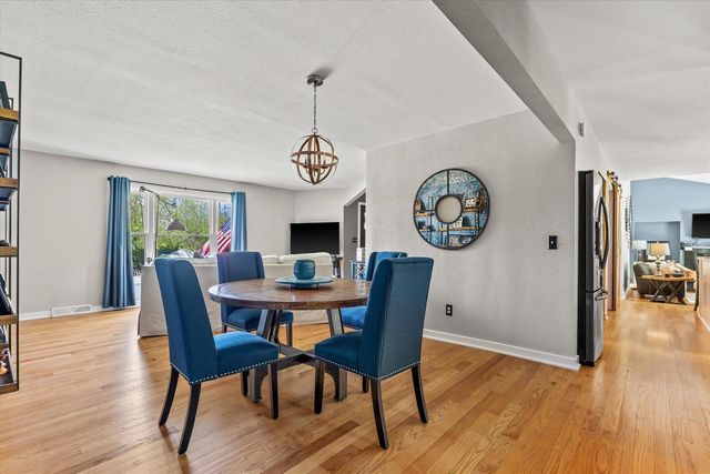 W163S7346 Bay Lane DRIVE, Muskego, WI 53150