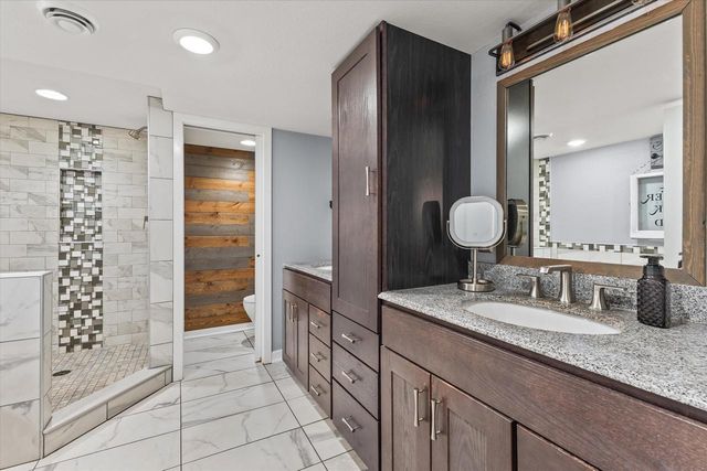 W163S7346 Bay Lane DRIVE, Muskego, WI 53150