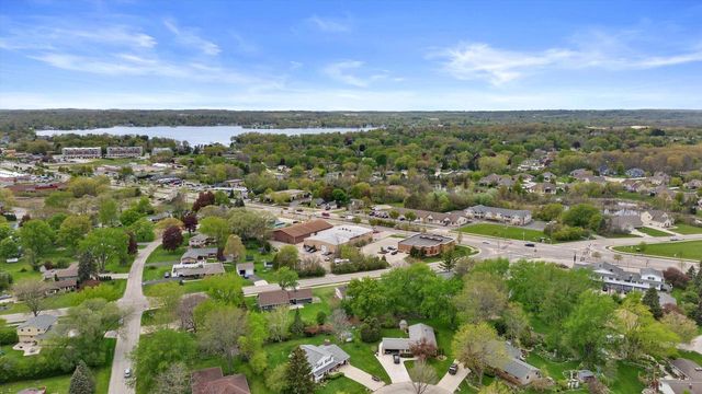 W163S7346 Bay Lane DRIVE, Muskego, WI 53150