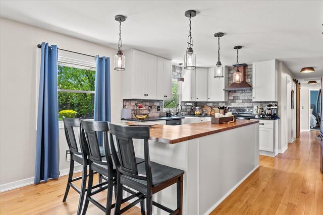 W163S7346 Bay Lane DRIVE, Muskego, WI 53150