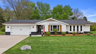 W163S7346 Bay Lane DRIVE, Muskego, WI 53150