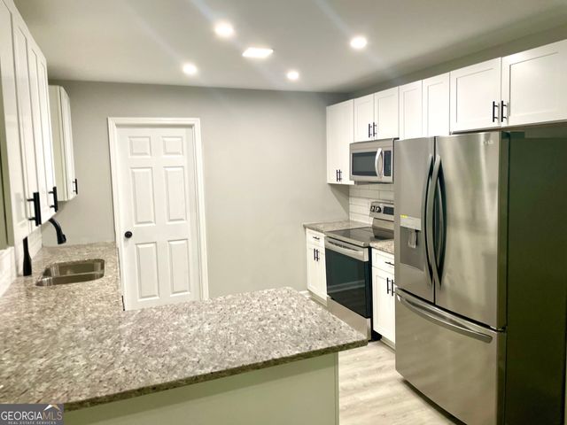 5019 Peach Mountain Circle, Gainesville, GA 30507
