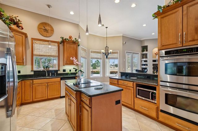 4006 PALMA CEIA CIRCLE, Winter Haven, FL 33884