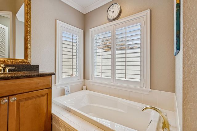 4006 PALMA CEIA CIRCLE, Winter Haven, FL 33884