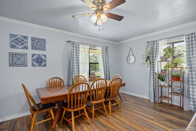 904 State Highway 173, Bandera, TX 78003