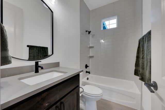 4530 Waggoner Ranch Court, Waxahachie, TX 75165