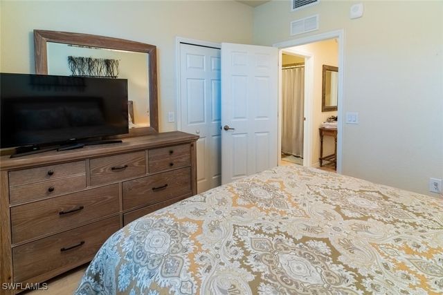 9826 Giaveno CIR 1511, Naples, FL 34113