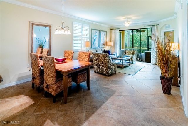 9826 Giaveno CIR 1511, Naples, FL 34113