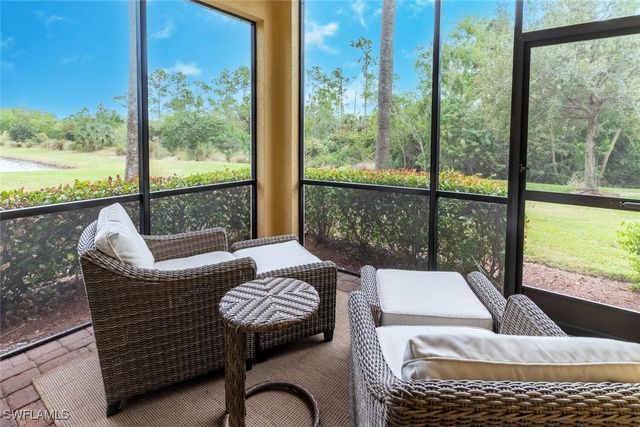 9826 Giaveno CIR 1511, Naples, FL 34113