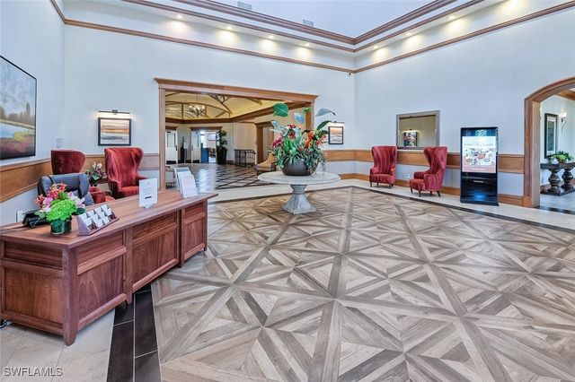 9826 Giaveno CIR 1511, Naples, FL 34113