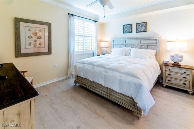 9826 Giaveno CIR 1511, Naples, FL 34113