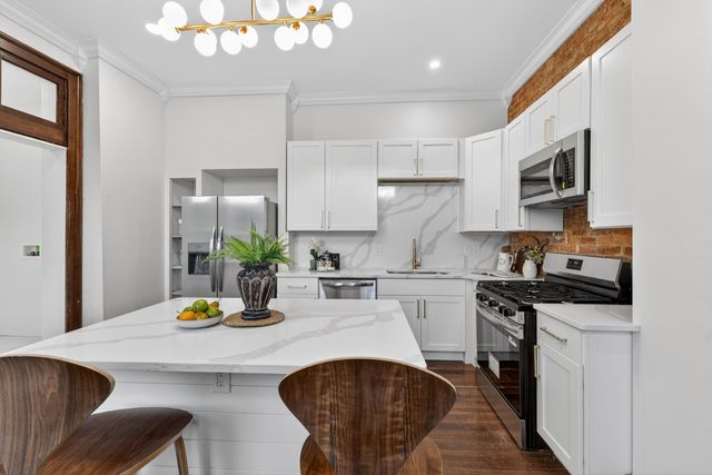 407 E 17th Street, Covington, KY 41014