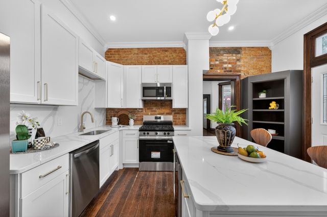 407 E 17th Street, Covington, KY 41014