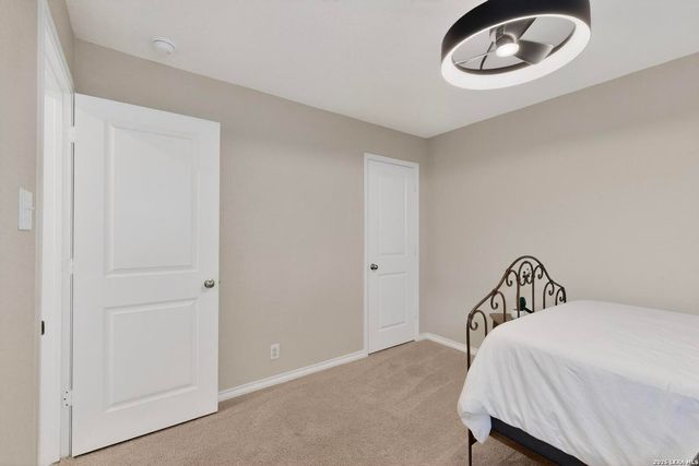 923 House Sparrow, San Antonio, TX 78253