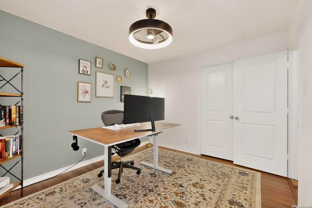 923 House Sparrow, San Antonio, TX 78253