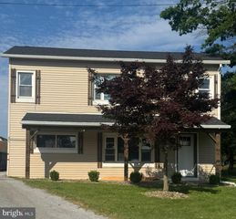 435 MOUNTVILLE DR, Lebanon, PA 17046