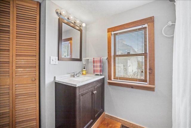 29 Misty Lane, Buckeye Lake, OH 43008