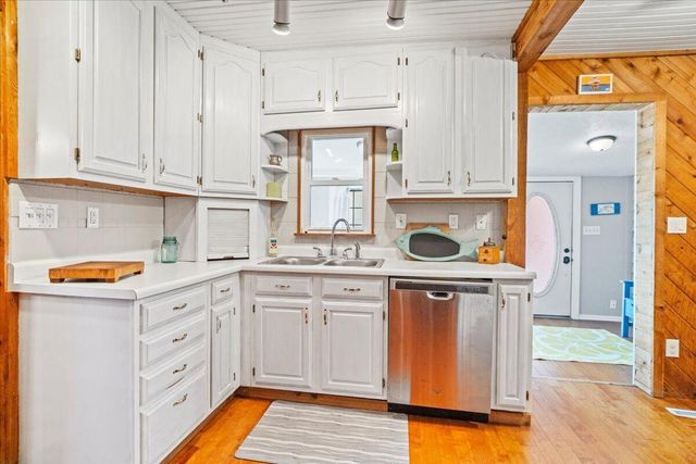 29 Misty Lane, Buckeye Lake, OH 43008