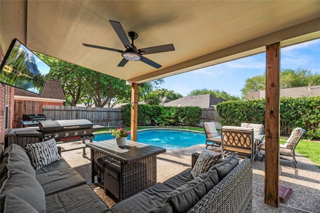 22810 Crested Lark Court, Katy, TX 77450