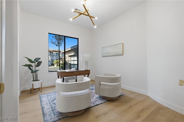 504 Pinnacle Heights Lane, Las Vegas, NV 89144