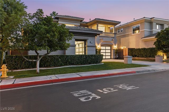 504 Pinnacle Heights Lane, Las Vegas, NV 89144