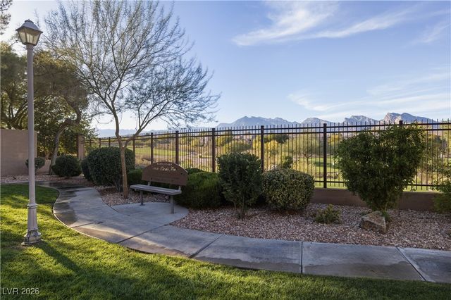 504 Pinnacle Heights Lane, Las Vegas, NV 89144
