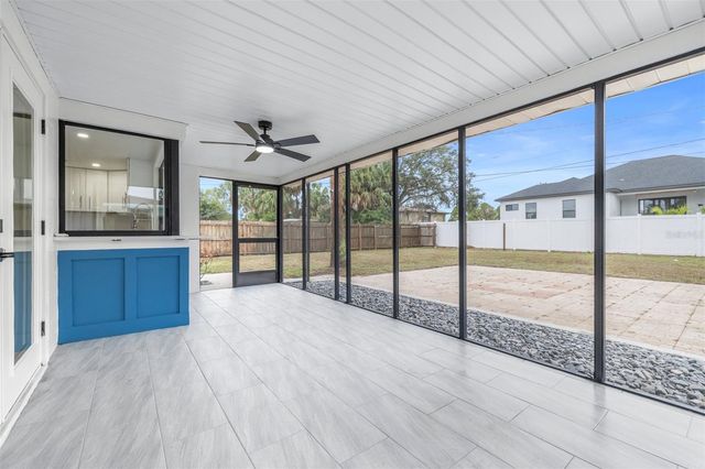 6312 FAIRWAY BLVD, Apollo Beach, FL 33572