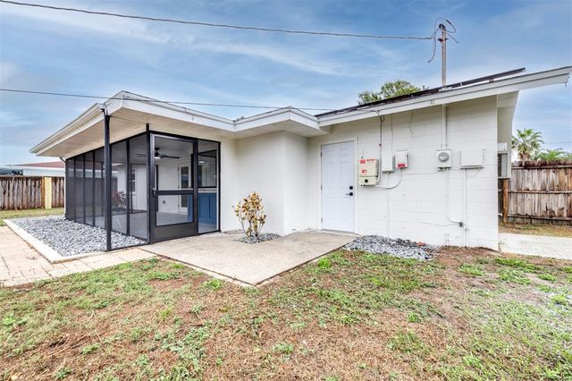 6312 FAIRWAY BLVD, Apollo Beach, FL 33572