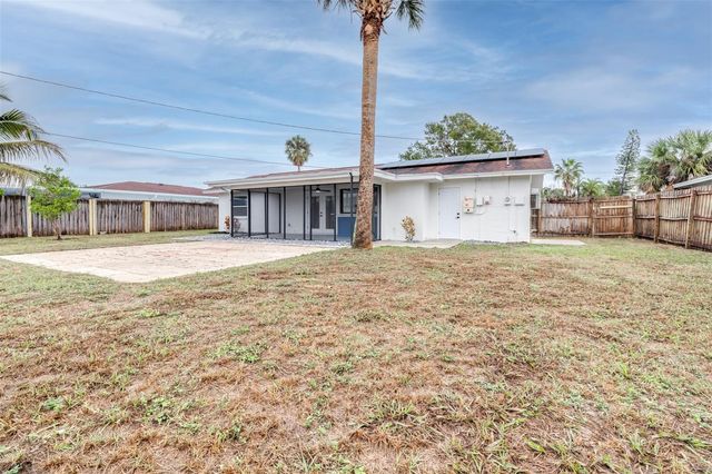 6312 FAIRWAY BLVD, Apollo Beach, FL 33572