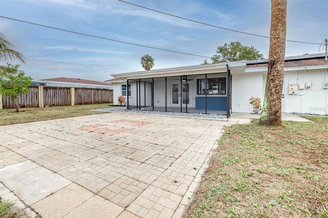 6312 FAIRWAY BLVD, Apollo Beach, FL 33572