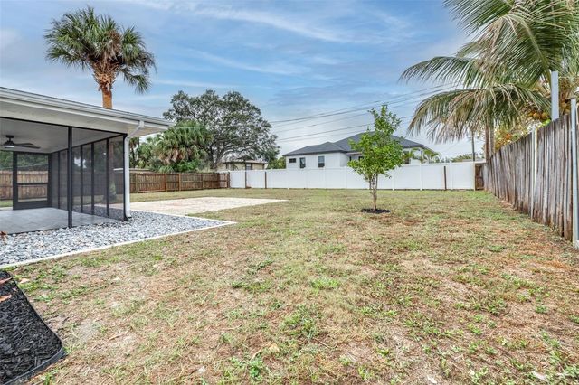 6312 FAIRWAY BLVD, Apollo Beach, FL 33572