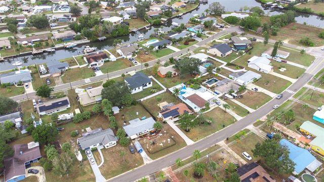 6312 FAIRWAY BLVD, Apollo Beach, FL 33572