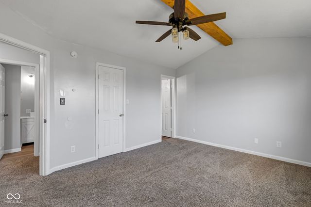 237 Creekway Court, Whiteland, IN 46184