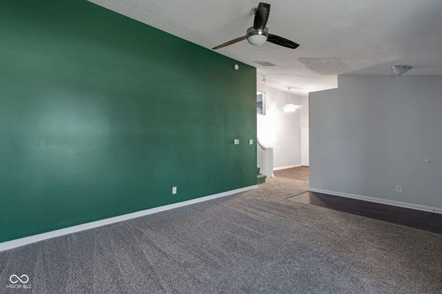 237 Creekway Court, Whiteland, IN 46184