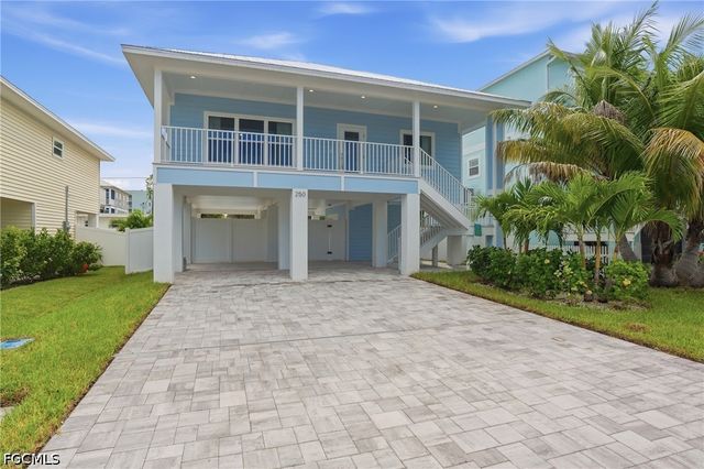 250 Pearl ST, Fort Myers Beach, FL 33931