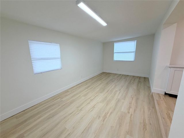 4533 W FERN STREET, Tampa, FL 33614