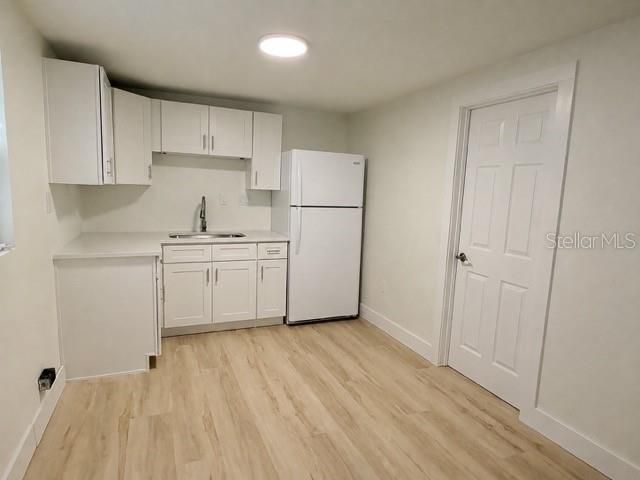 4533 W FERN STREET, Tampa, FL 33614