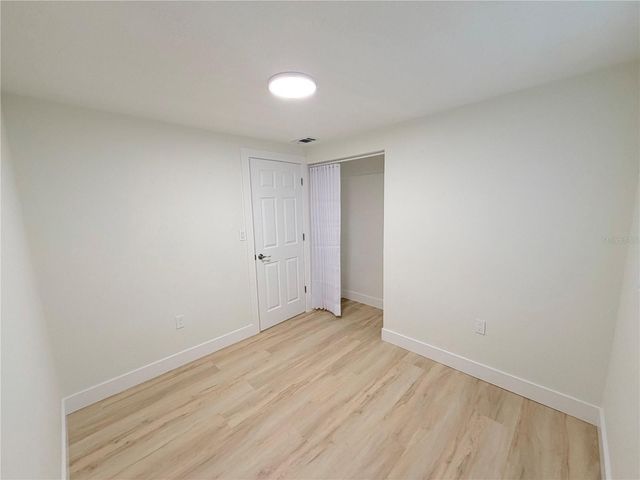 4533 W FERN STREET, Tampa, FL 33614