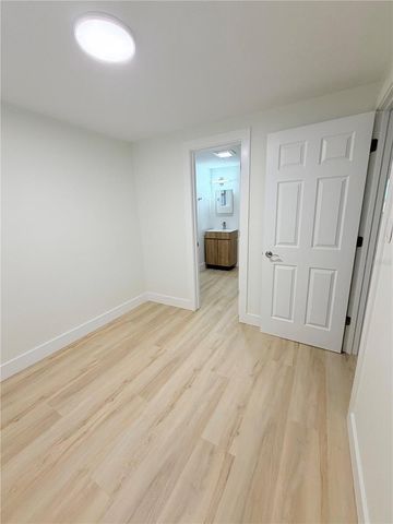 4533 W FERN STREET, Tampa, FL 33614