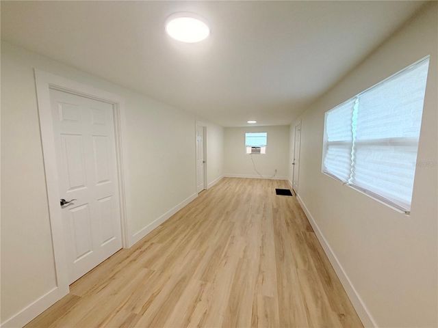 4533 W FERN STREET, Tampa, FL 33614