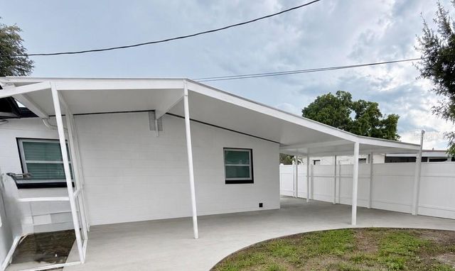 4533 W FERN STREET, Tampa, FL 33614