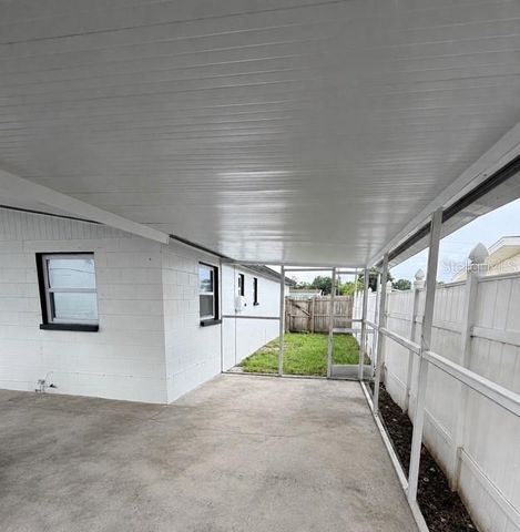 4533 W FERN STREET, Tampa, FL 33614