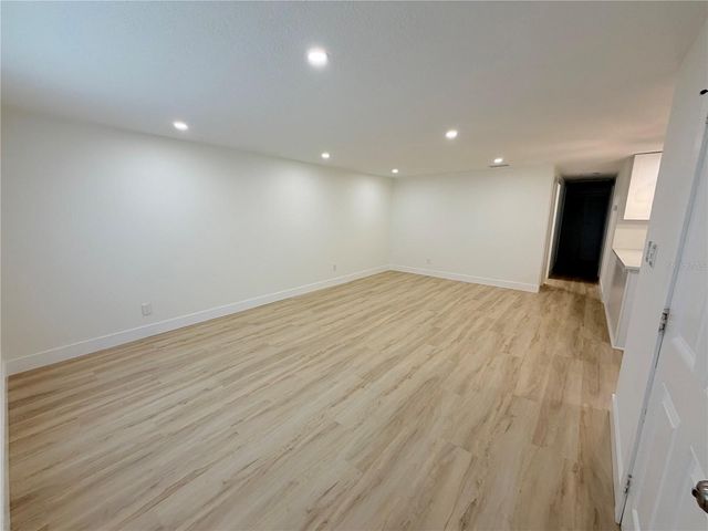 4533 W FERN STREET, Tampa, FL 33614