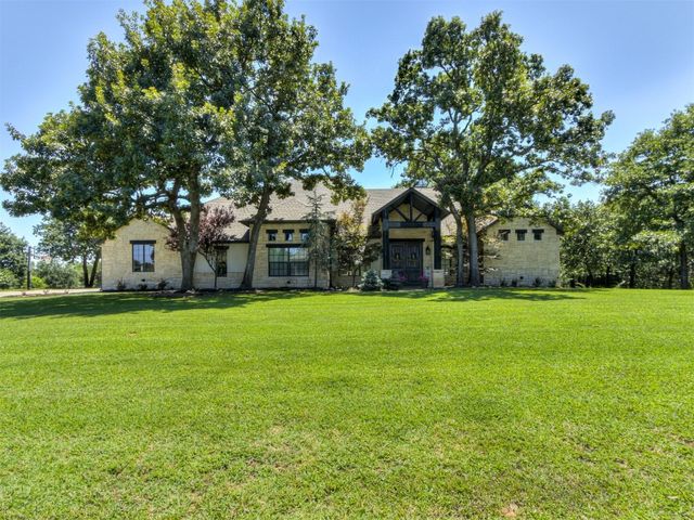 16300 SE 82nd Street, Choctaw, OK 73020