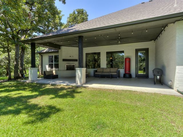 16300 SE 82nd Street, Choctaw, OK 73020
